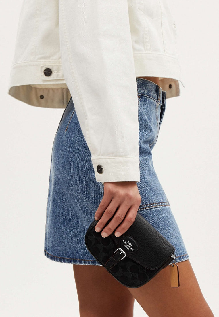 Amelia Small Saddle Bag In Signature Denim