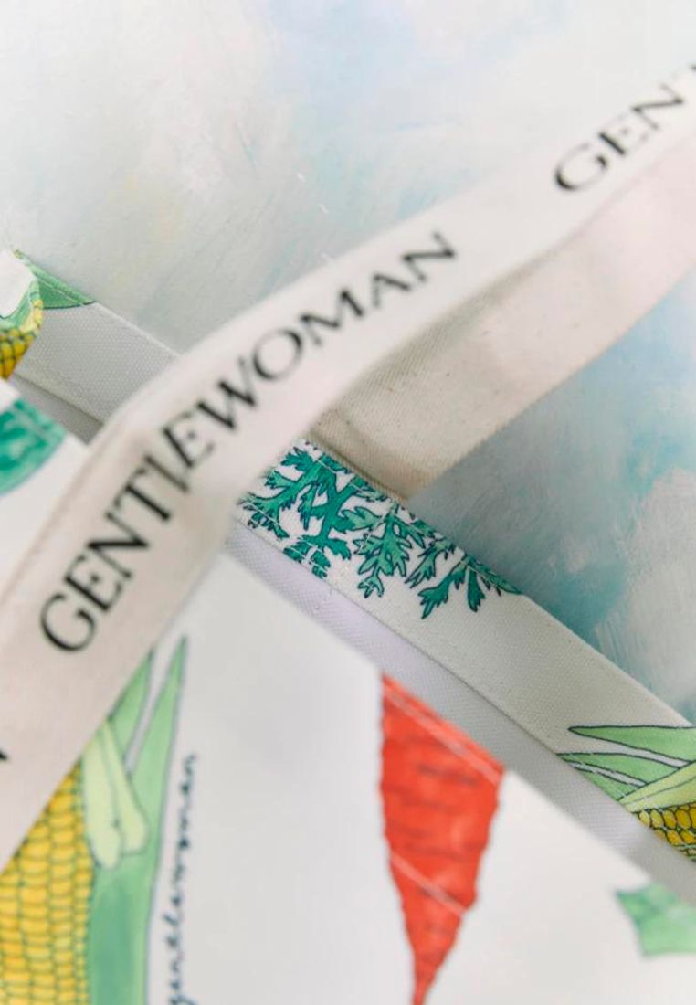 Grandma's Garden Box Tote