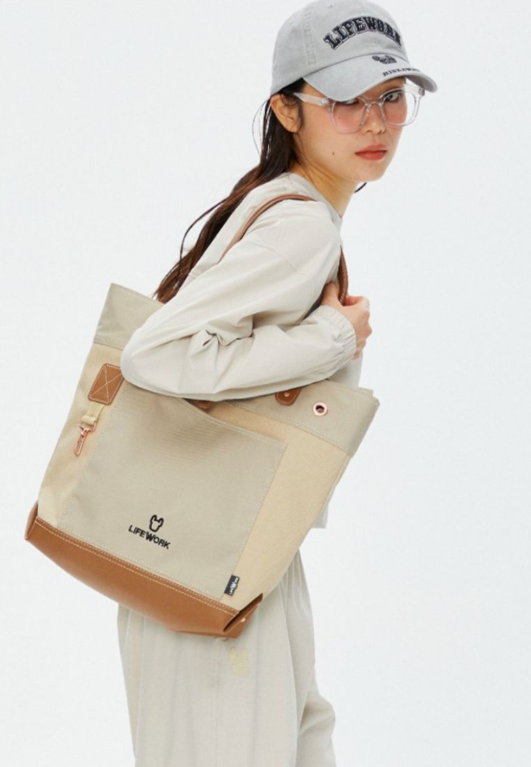 Logo Trapezoid Tote Bag Beige
