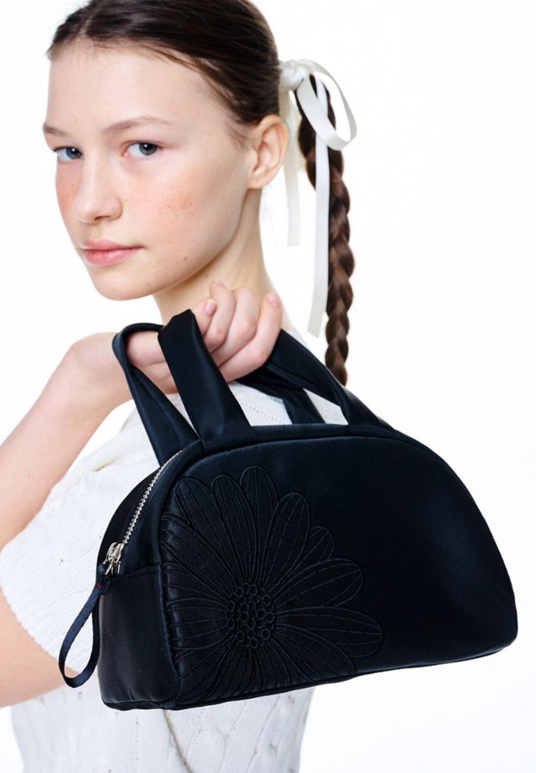 Mini Half Moon FlowerMardi Black Black