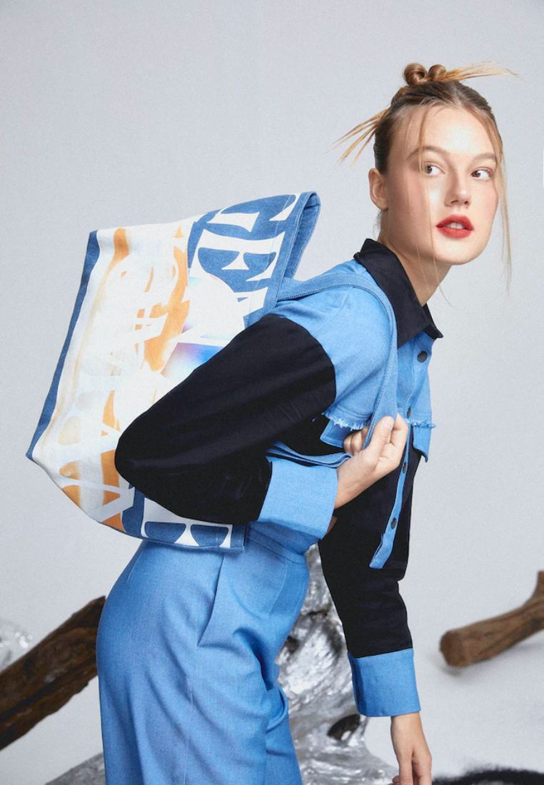 Mirade Dune Tote Bag