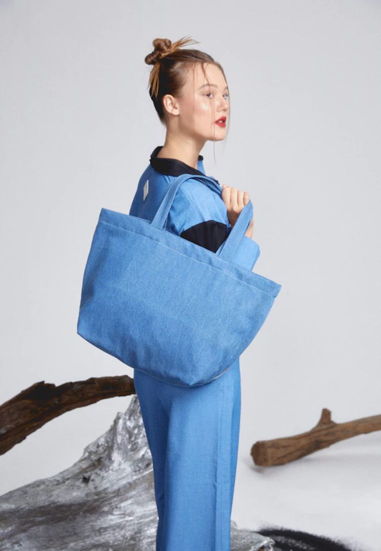 Mirade Dune Tote Bag