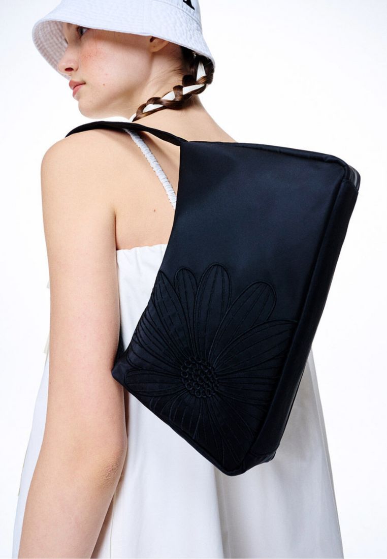 Panini Nouveau FlowerMardi Black Black