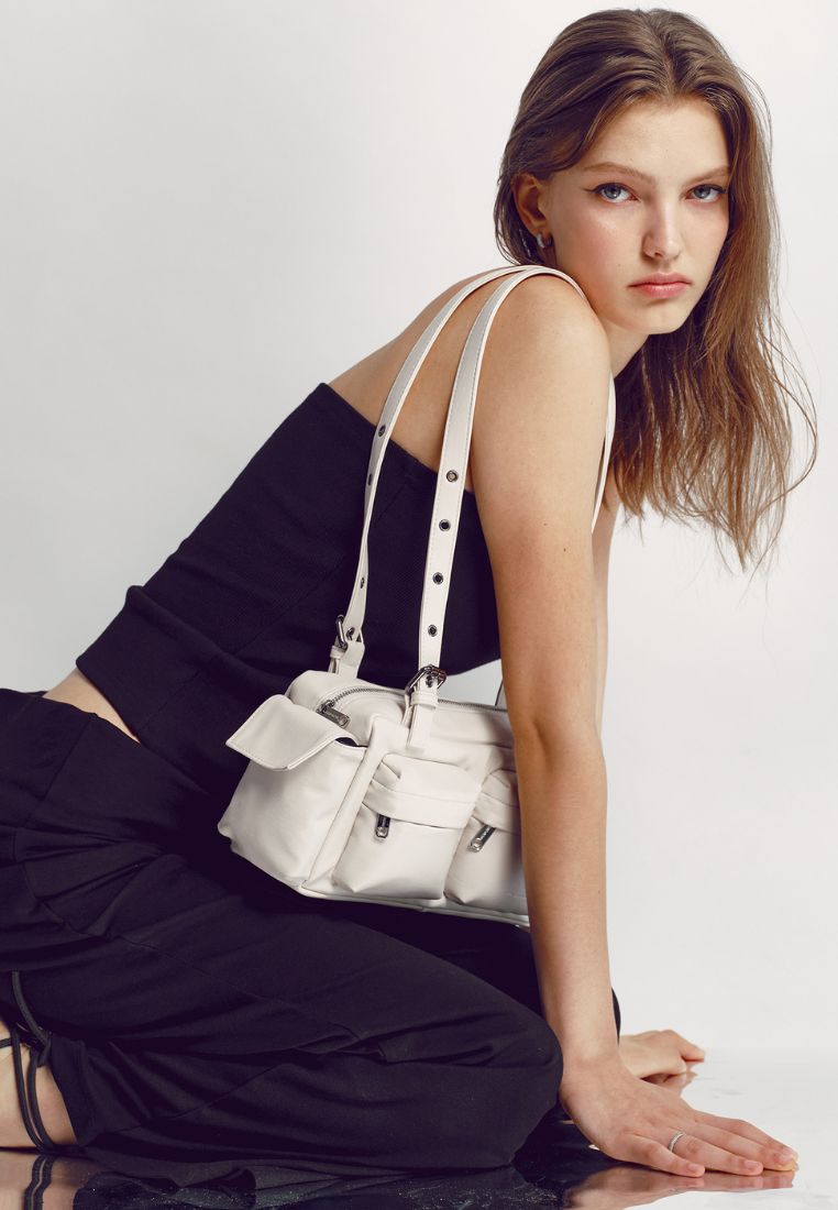 Pocket Utility Bag M Nappa Ivory