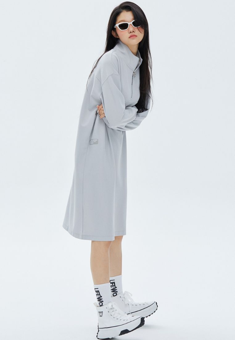 Silicon Wappen Half Zip Up One Piece