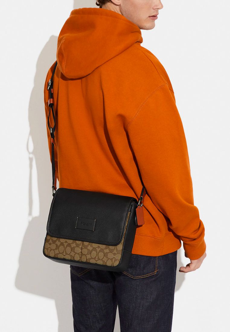 Sprint Map Bag 25 In Signature Jacquard Khaki Black