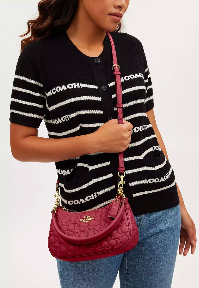 Teri Shoulder Bag In Signature Leather Cherry