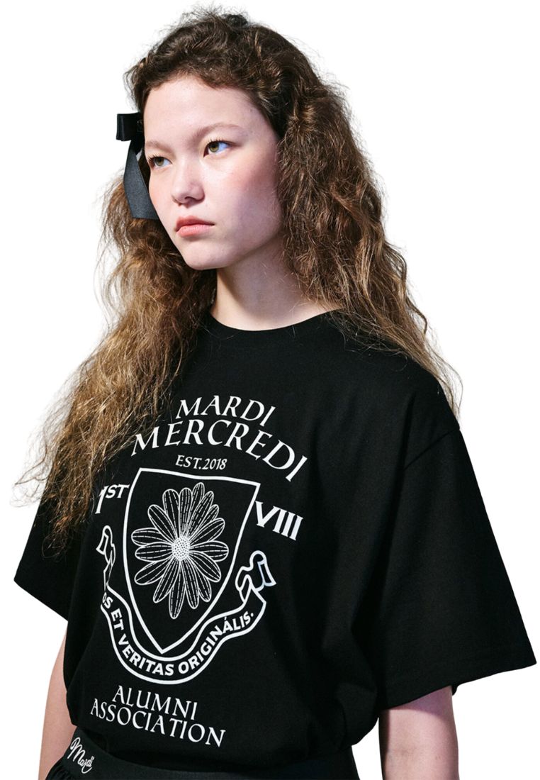 TShirt Alumni Emblem Black Ivory