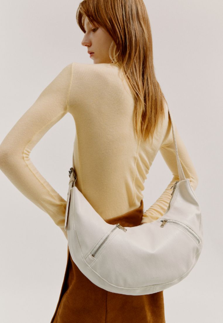 Apple Sling Bag M Nappa Ivory