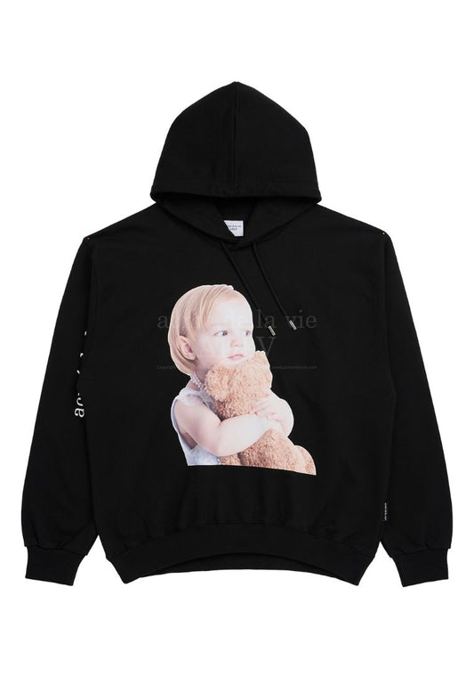 Baby Face Pearl Necklace Girl Hoodie Black