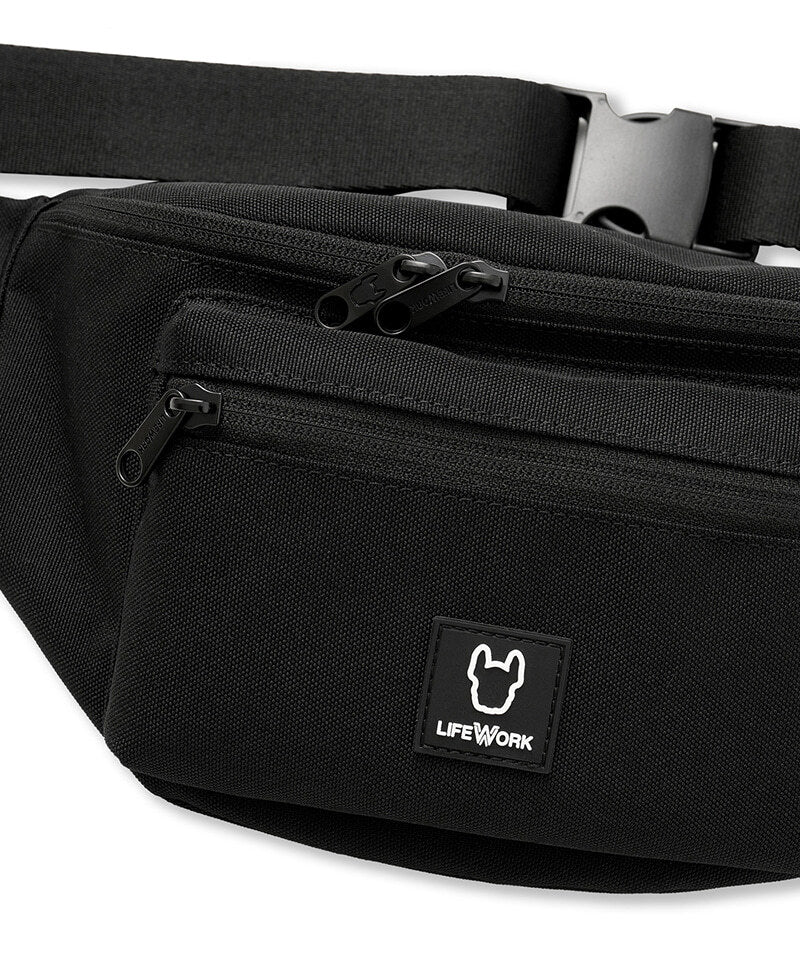 Square Wappen Hip Sack Black