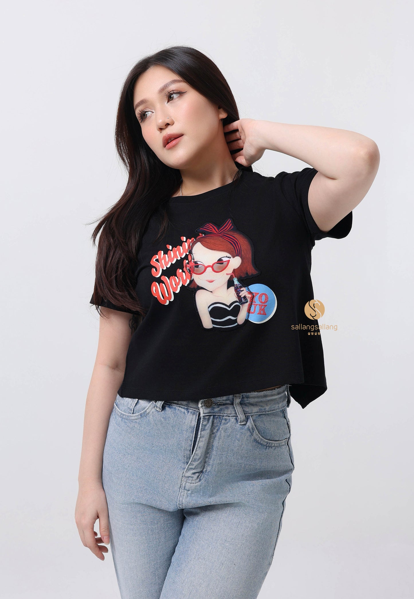 Celeb Double-Slit Crop T-shirt F Ria