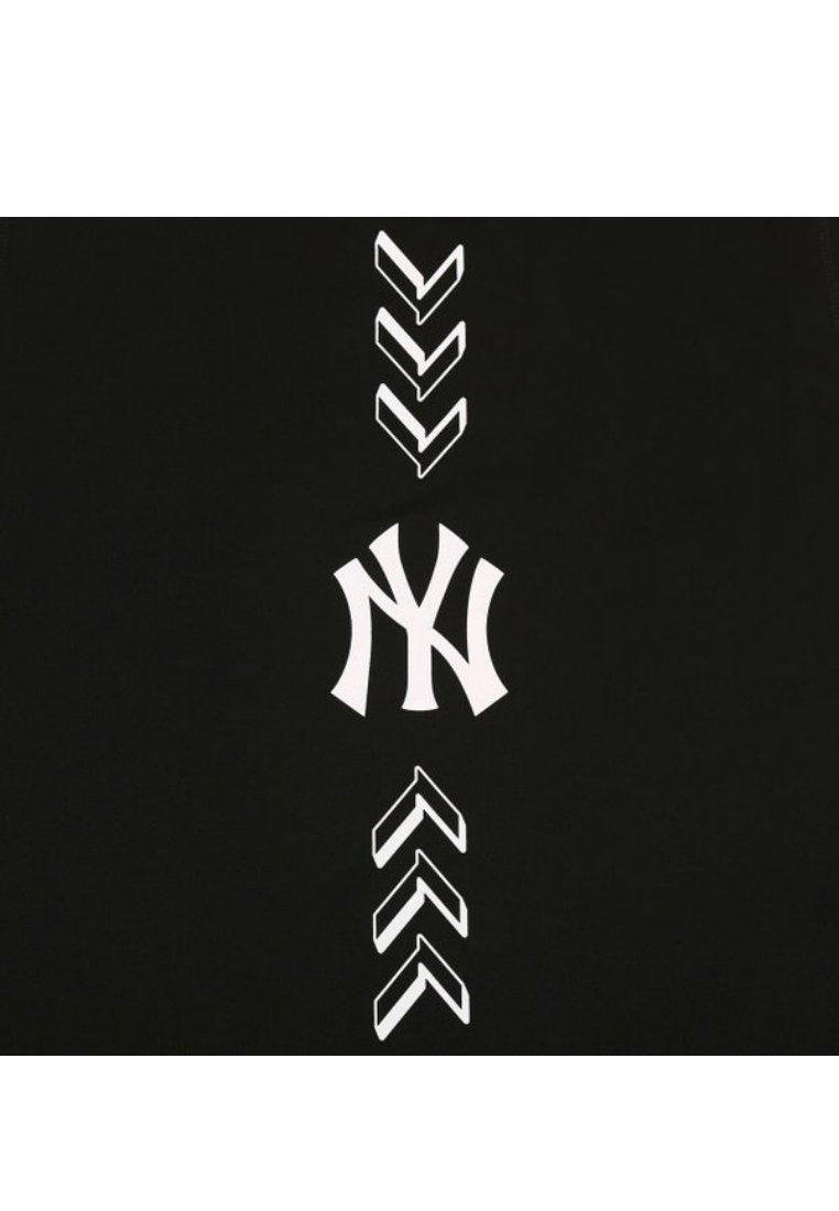 Symbol Sleeveless Tshirt-BLACK