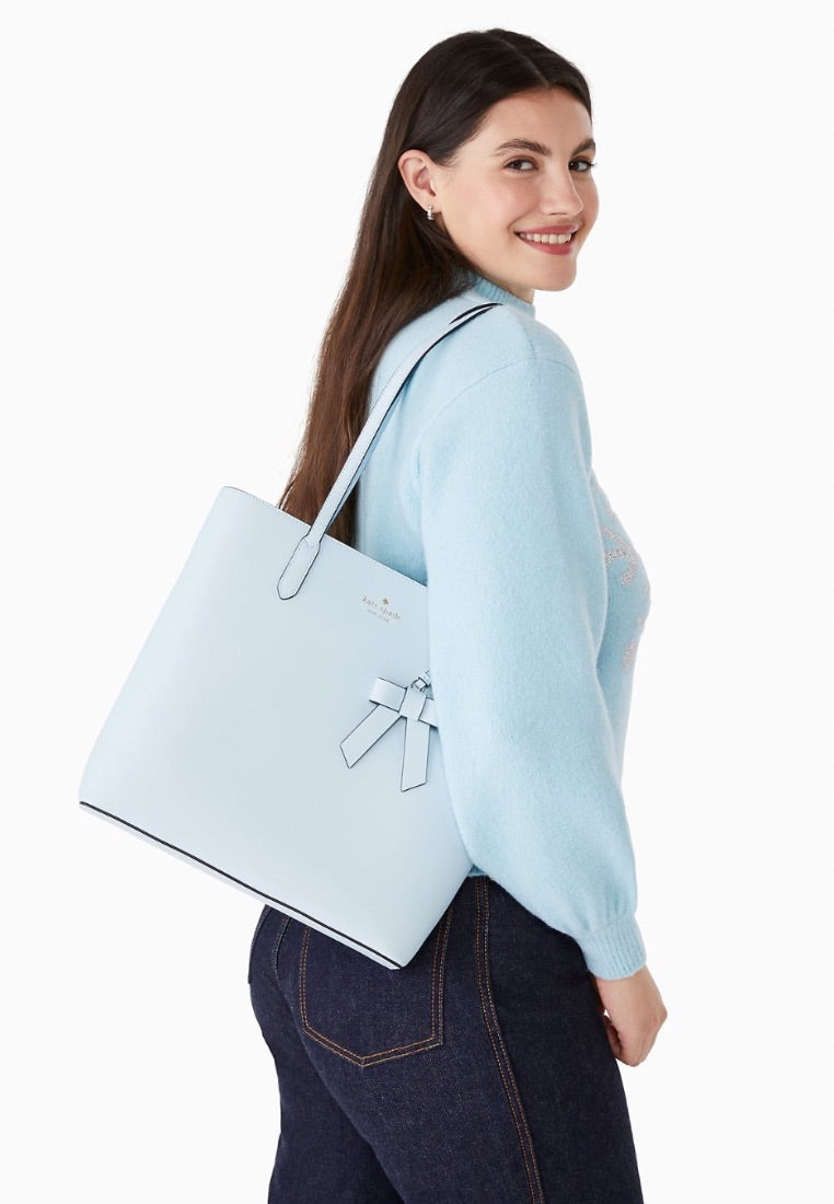 Brynn Tote Frosty Sky