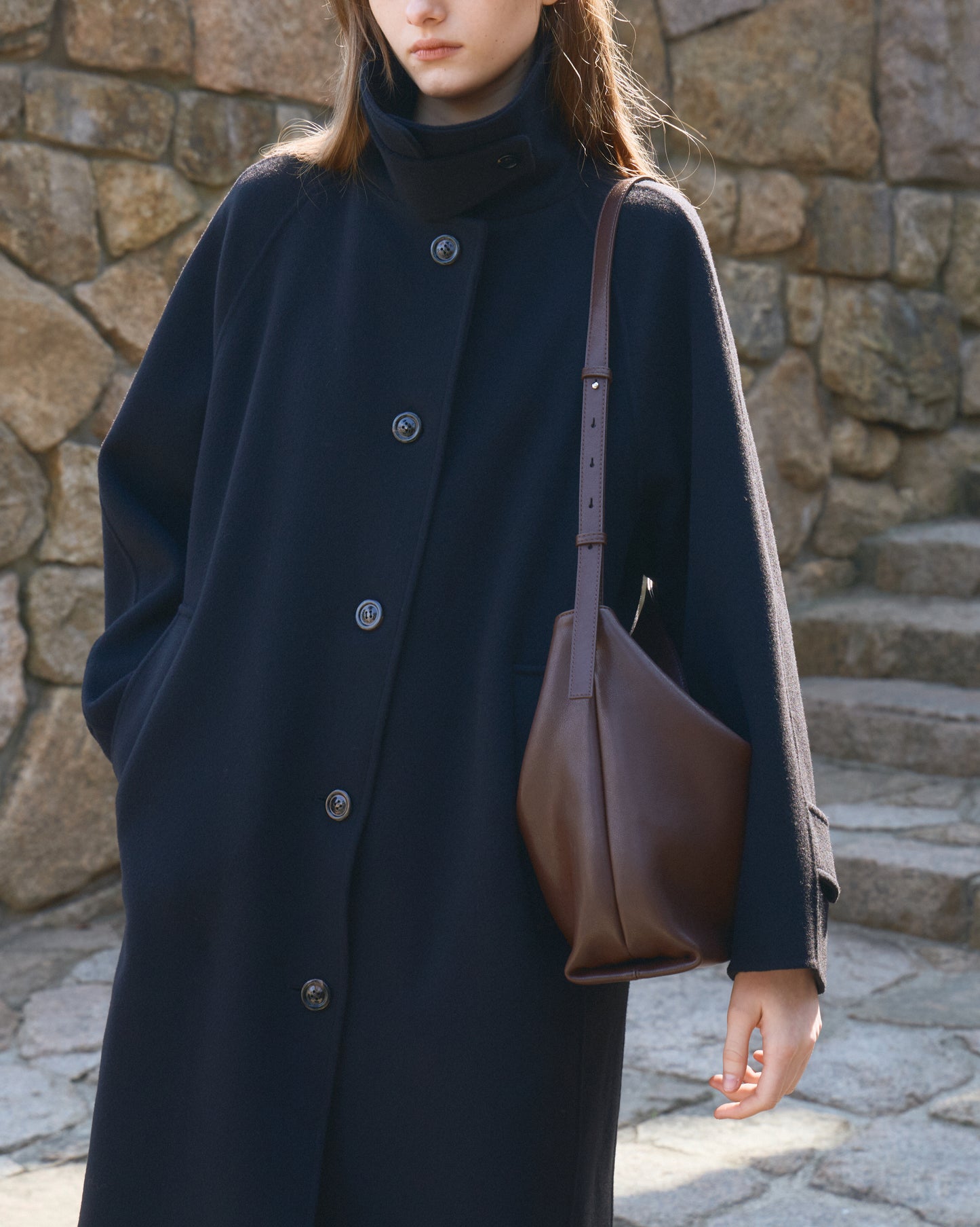 EIRA Dark Brown