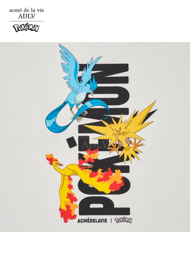 Pokémon LEGENDARY POKÉMON Short Sleeve T-Shirt Cream
