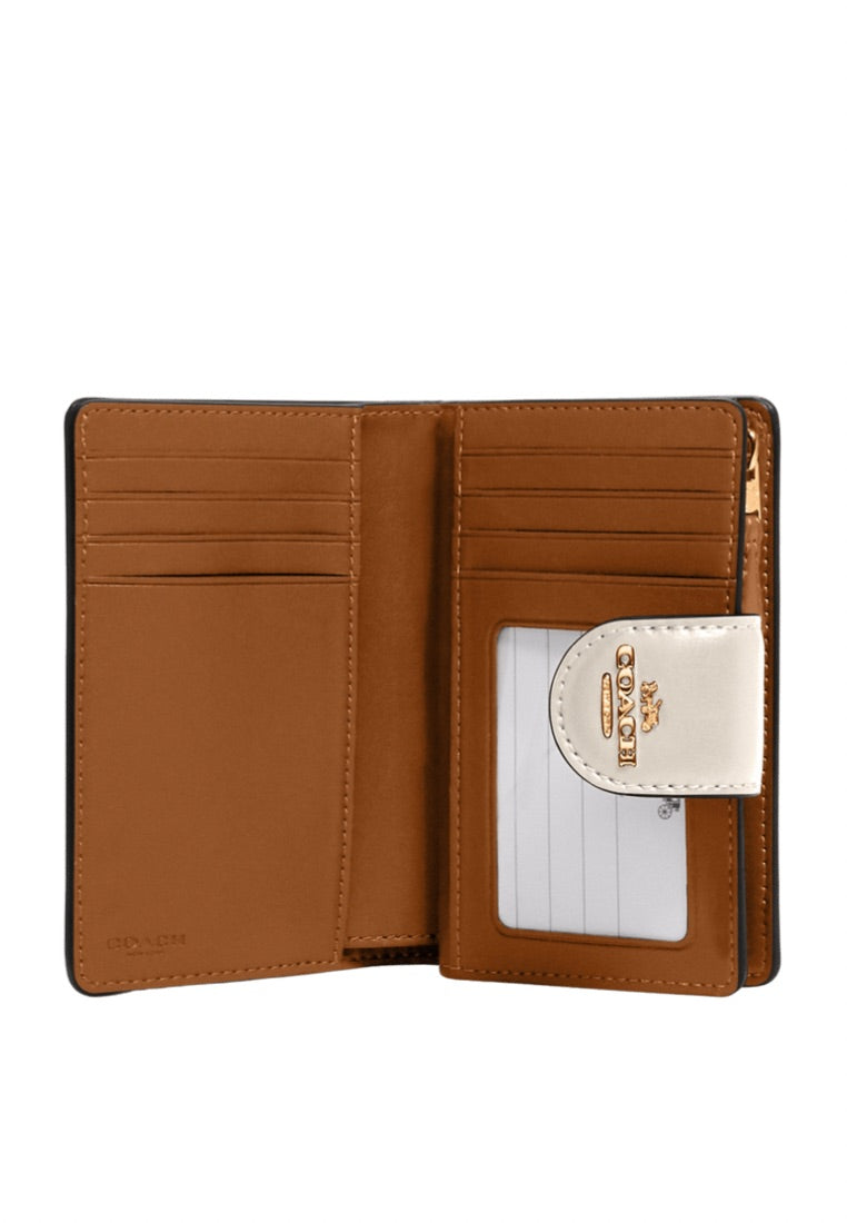 Medium Corner Zip Wallet In Signature Canvas Khaki Chalk