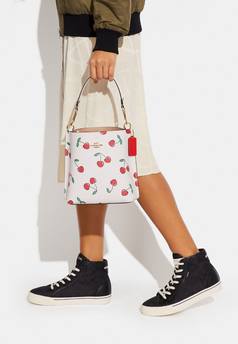 Mollie Bucket 22 With Heart Cherry Print Chalk Multi
