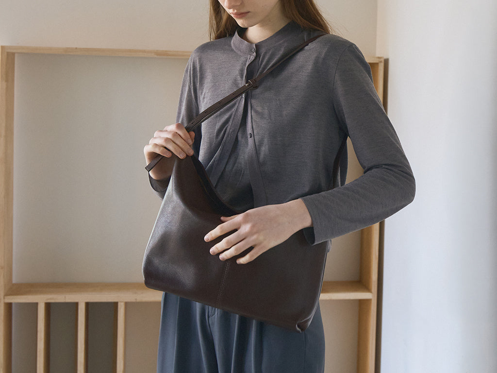 EIRA Dark Brown