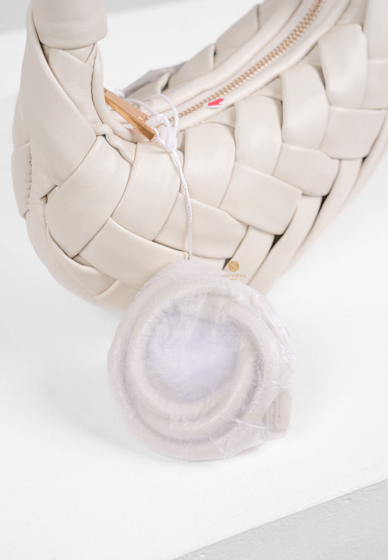 [DEFECT SALE 367] Orla Weave Handbag - White