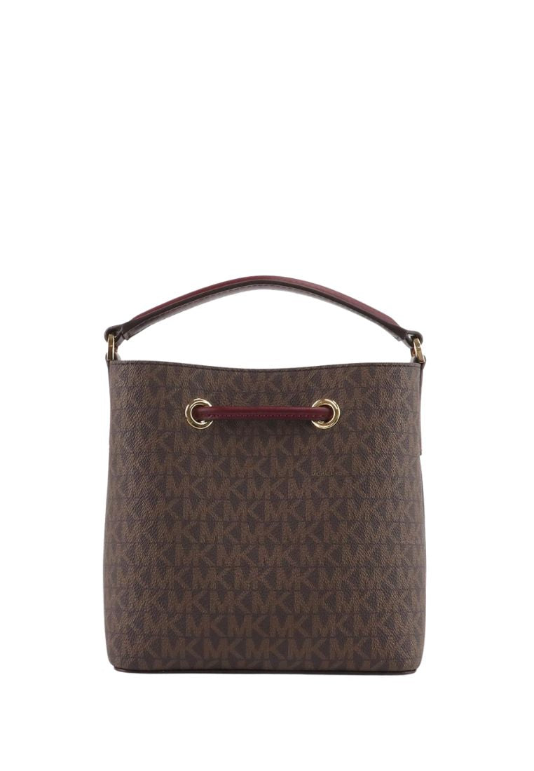 Suri Small Bucket Crossbody Bag In Signature Merlot