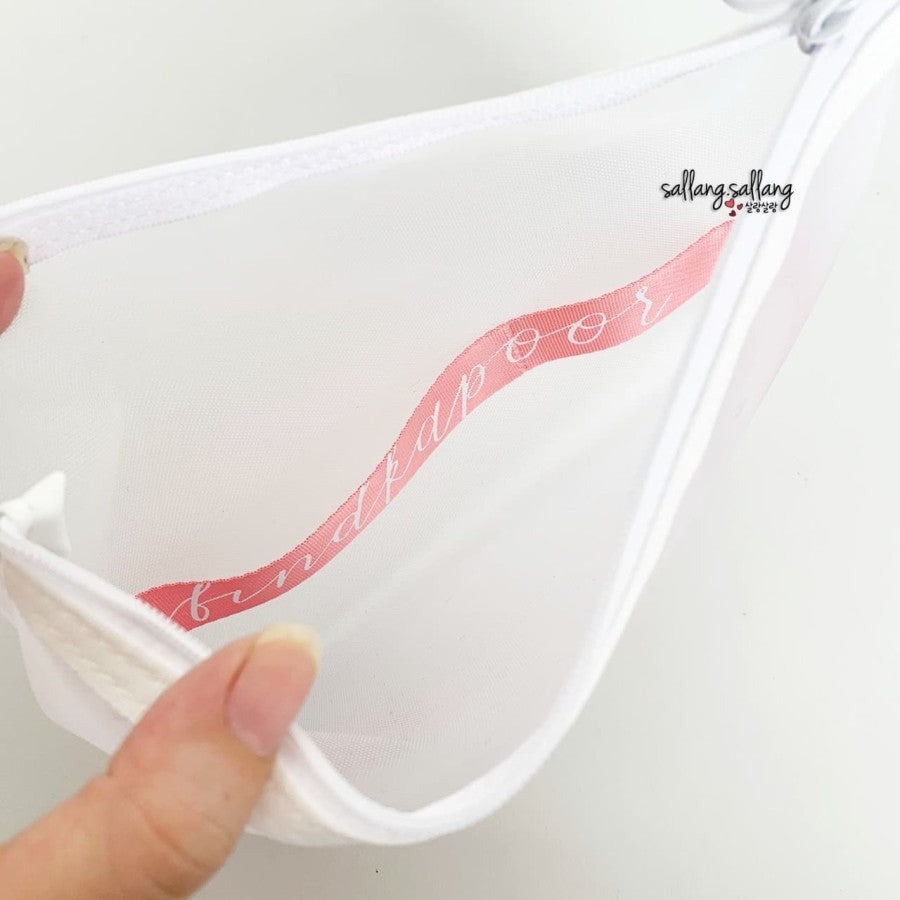 Pouch White