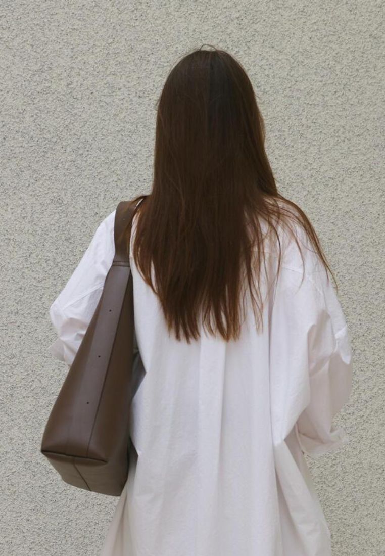 LOG Big Hobo Bag Dark Brown