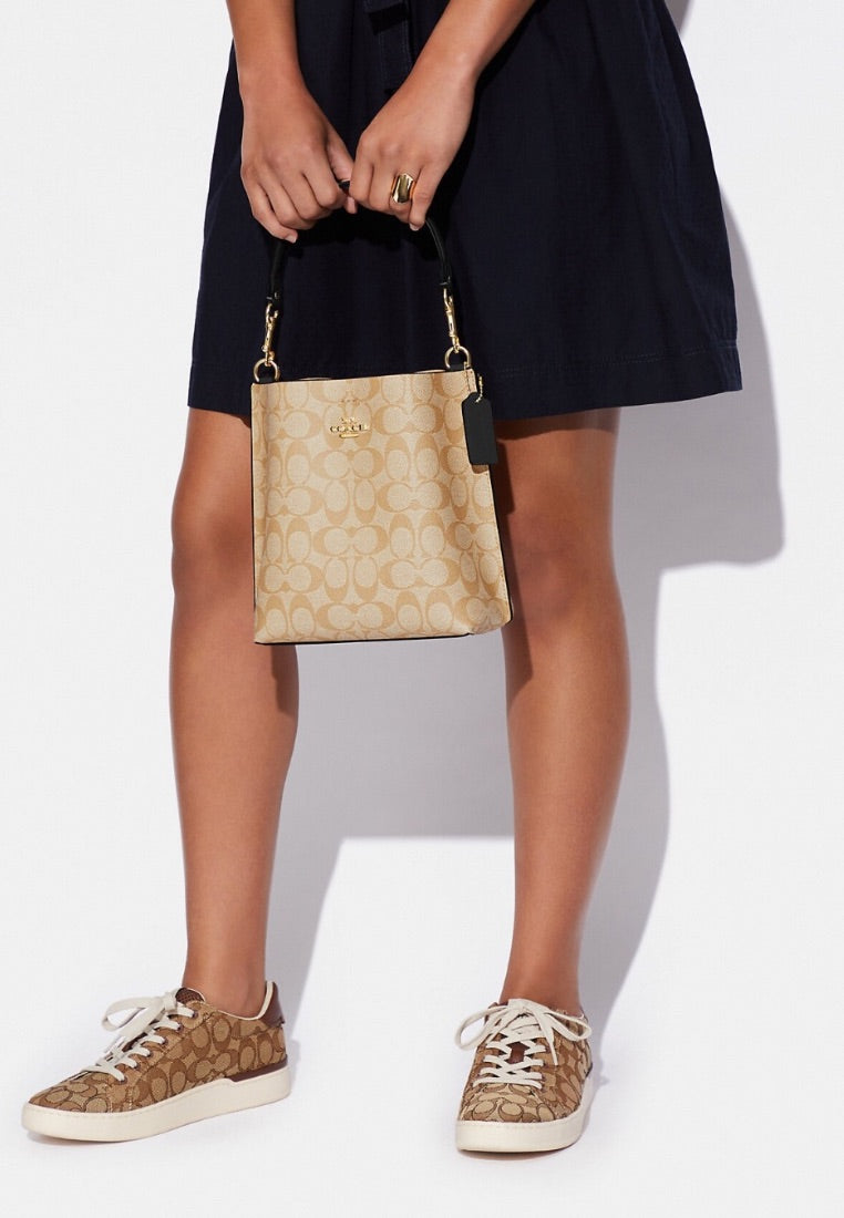 Mollie Bucket Bag 22 In Signature Canvas Khaki Black