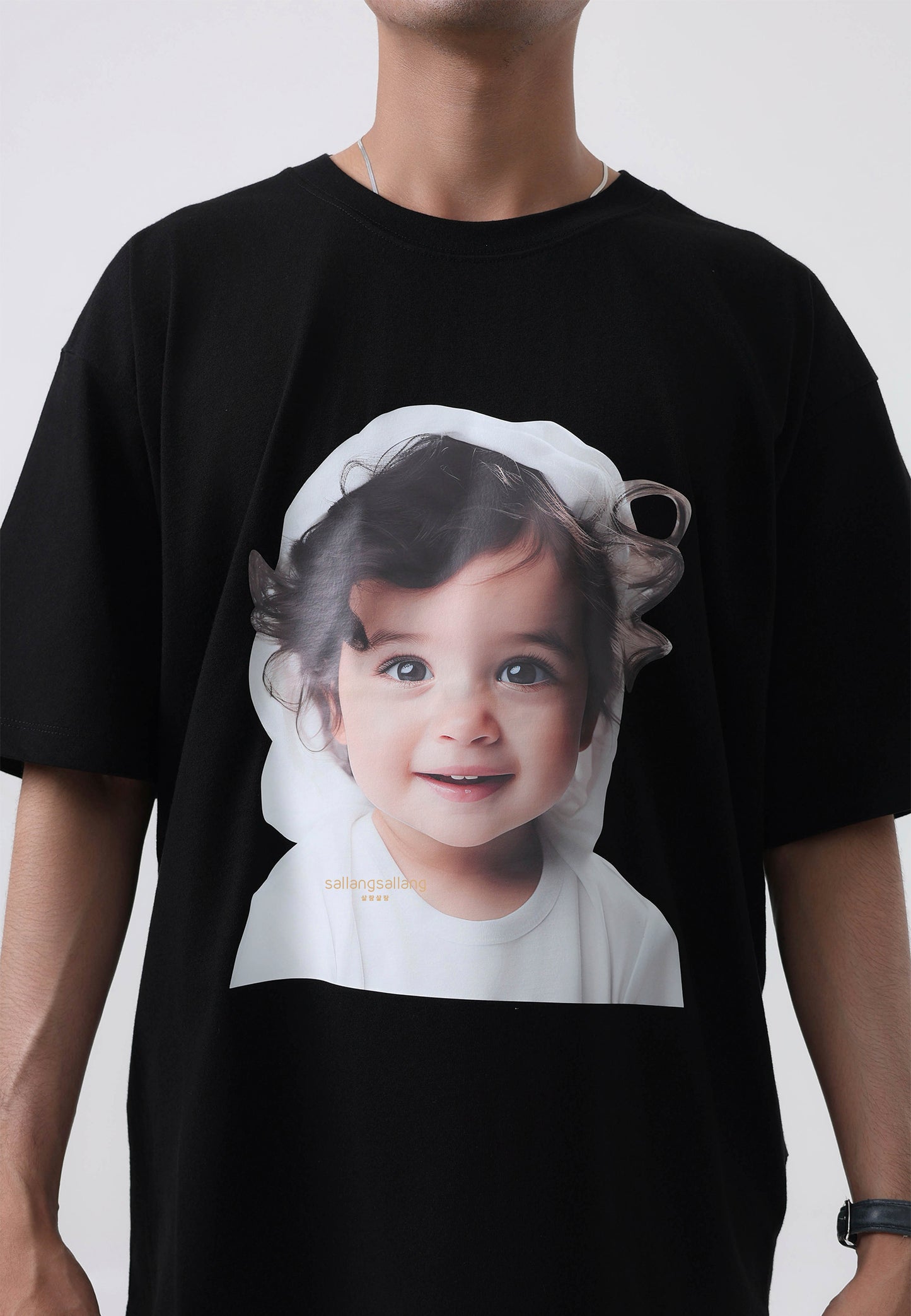 Baby Face Wave Hair Short Sleeve T-Shirt Black