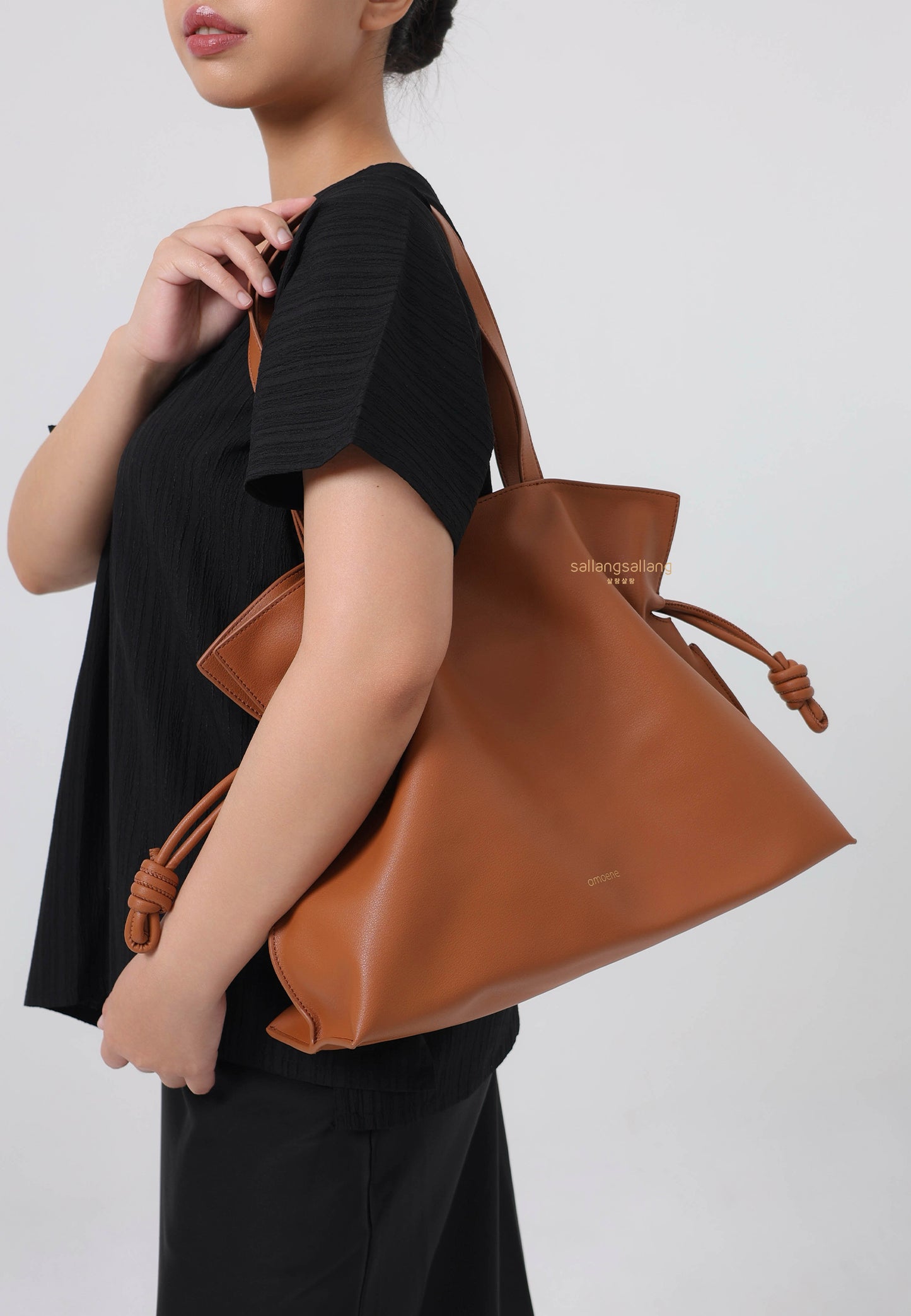 ELIA Warm Brown