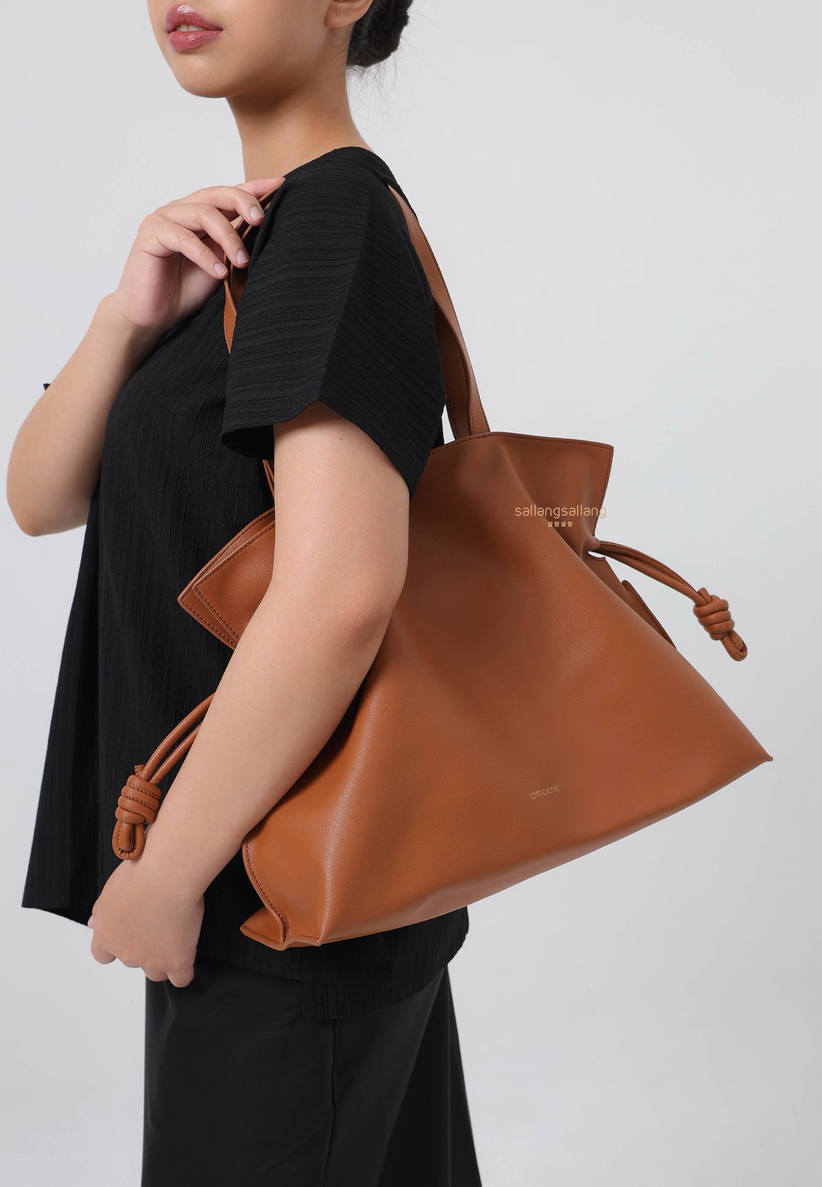 ELIA Warm Brown