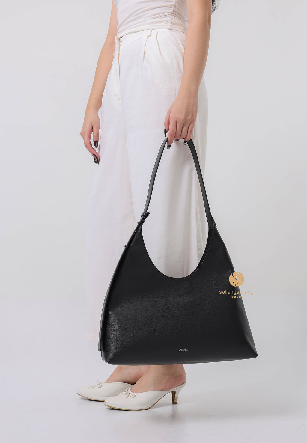 Angle Black