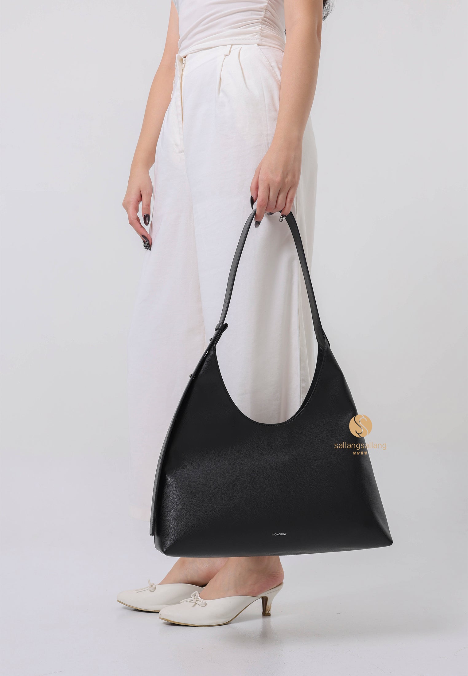 Angle Black