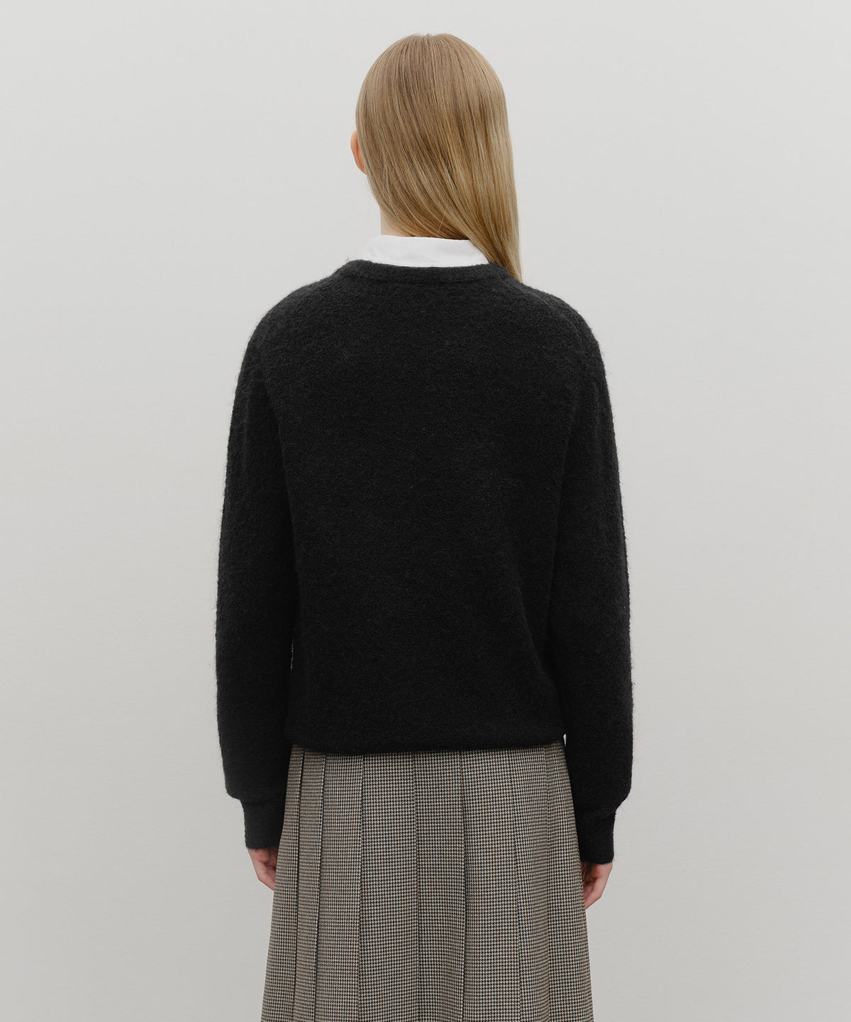 BOUCLE CLASSIC LOGO KNIT PULLOVER black