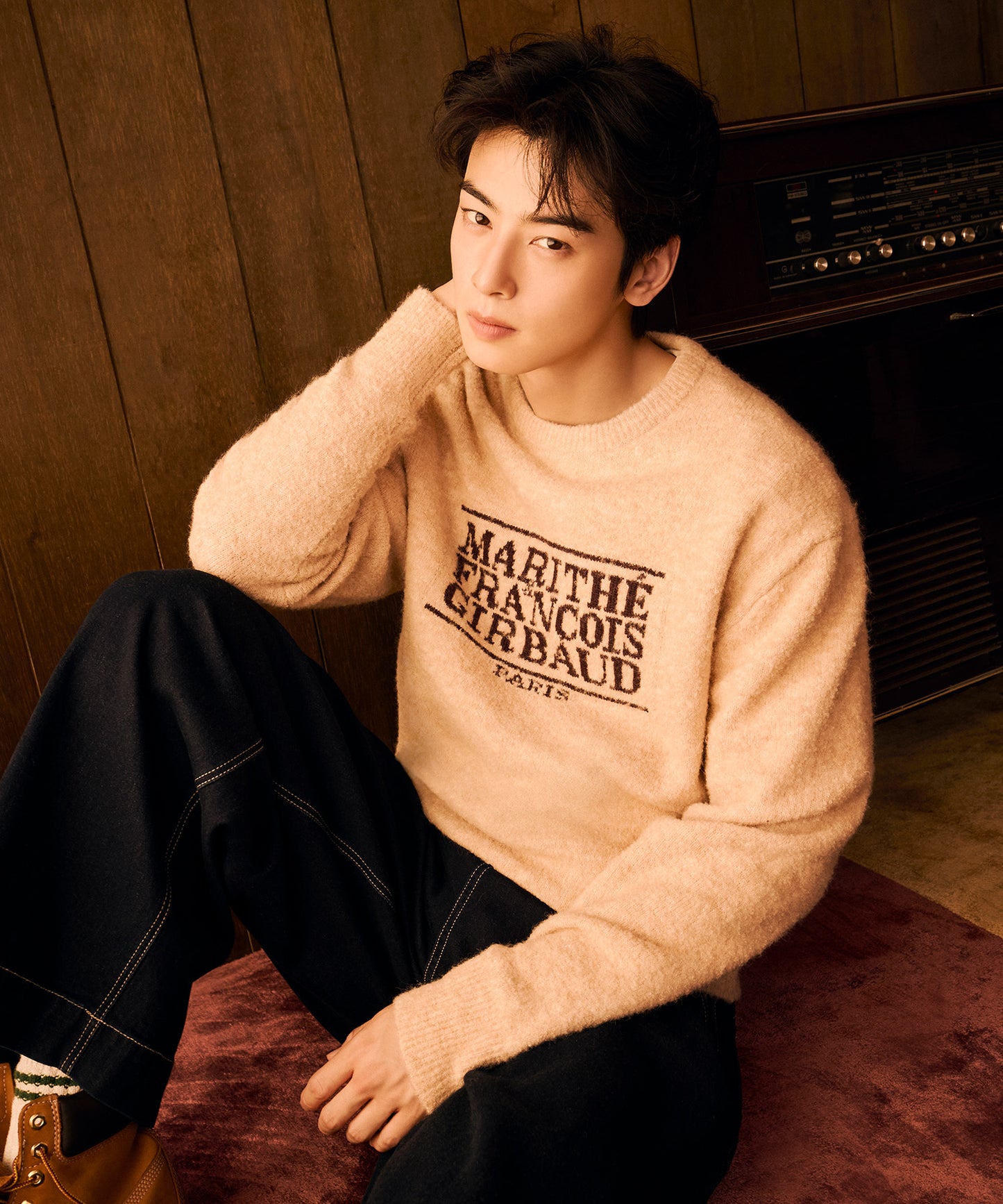 BOUCLE CLASSIC LOGO KNIT PULLOVER ecru