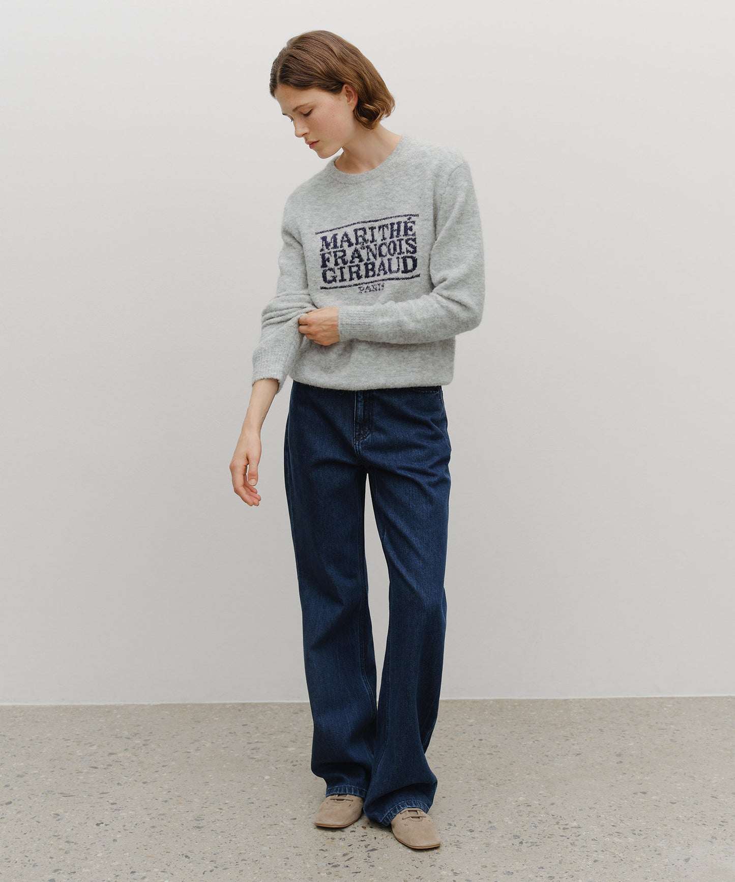 BOUCLE CLASSIC LOGO KNIT PULLOVER light gray