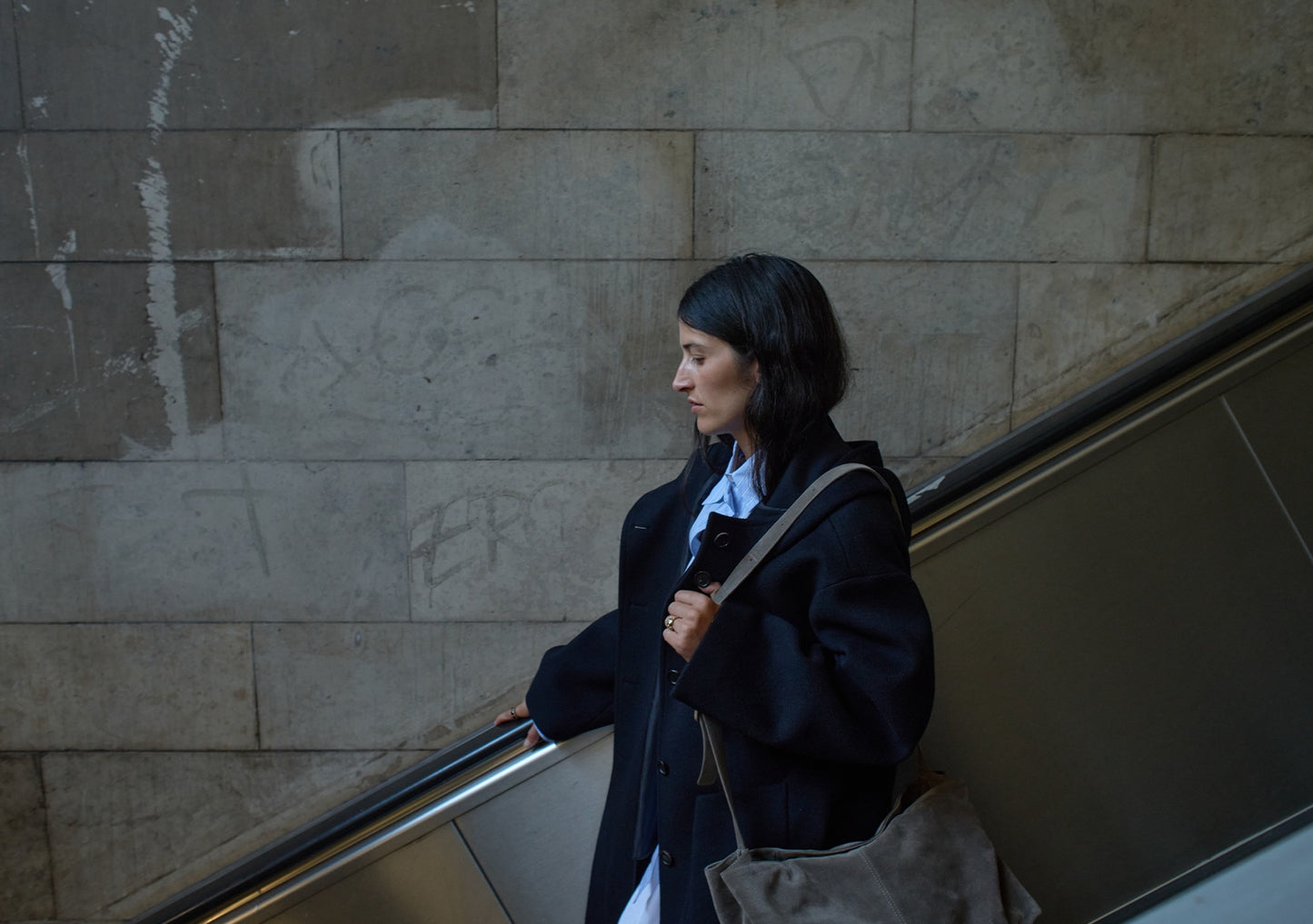 BRISE BAG suede grey