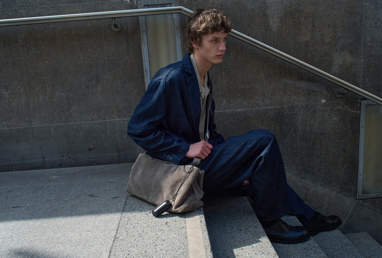 BRISE BAG suede grey