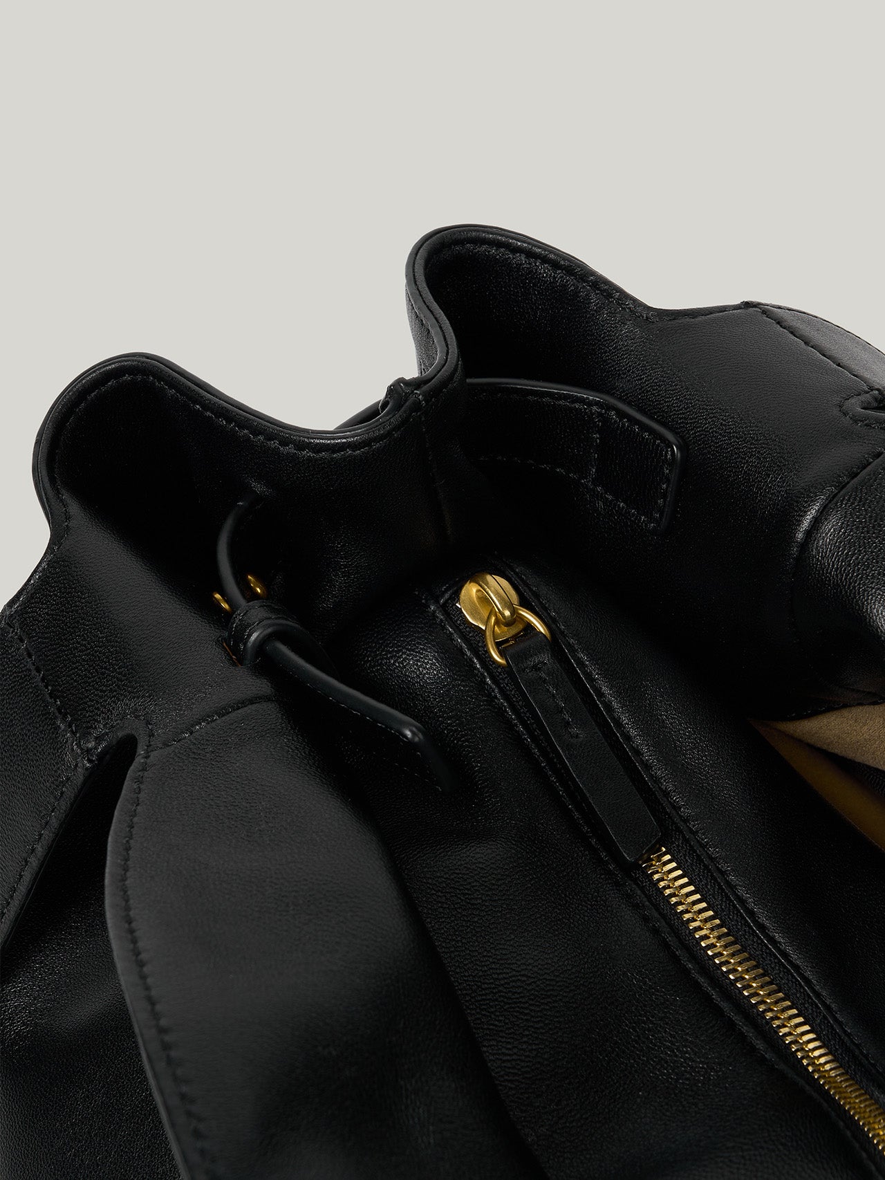 BRISE GRAND BAG soft black