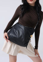 Day Shoulder Black