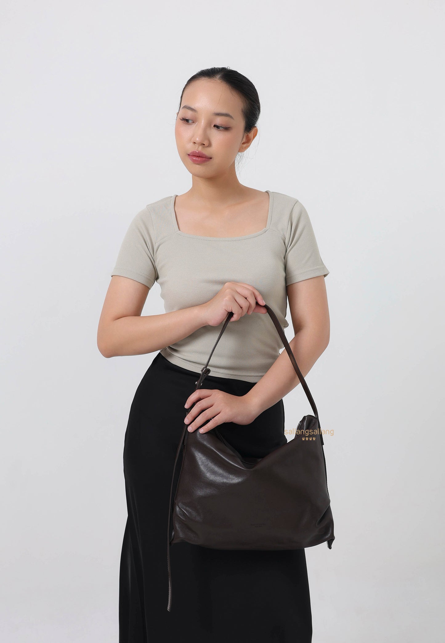 Day Shoulder Dark Brown