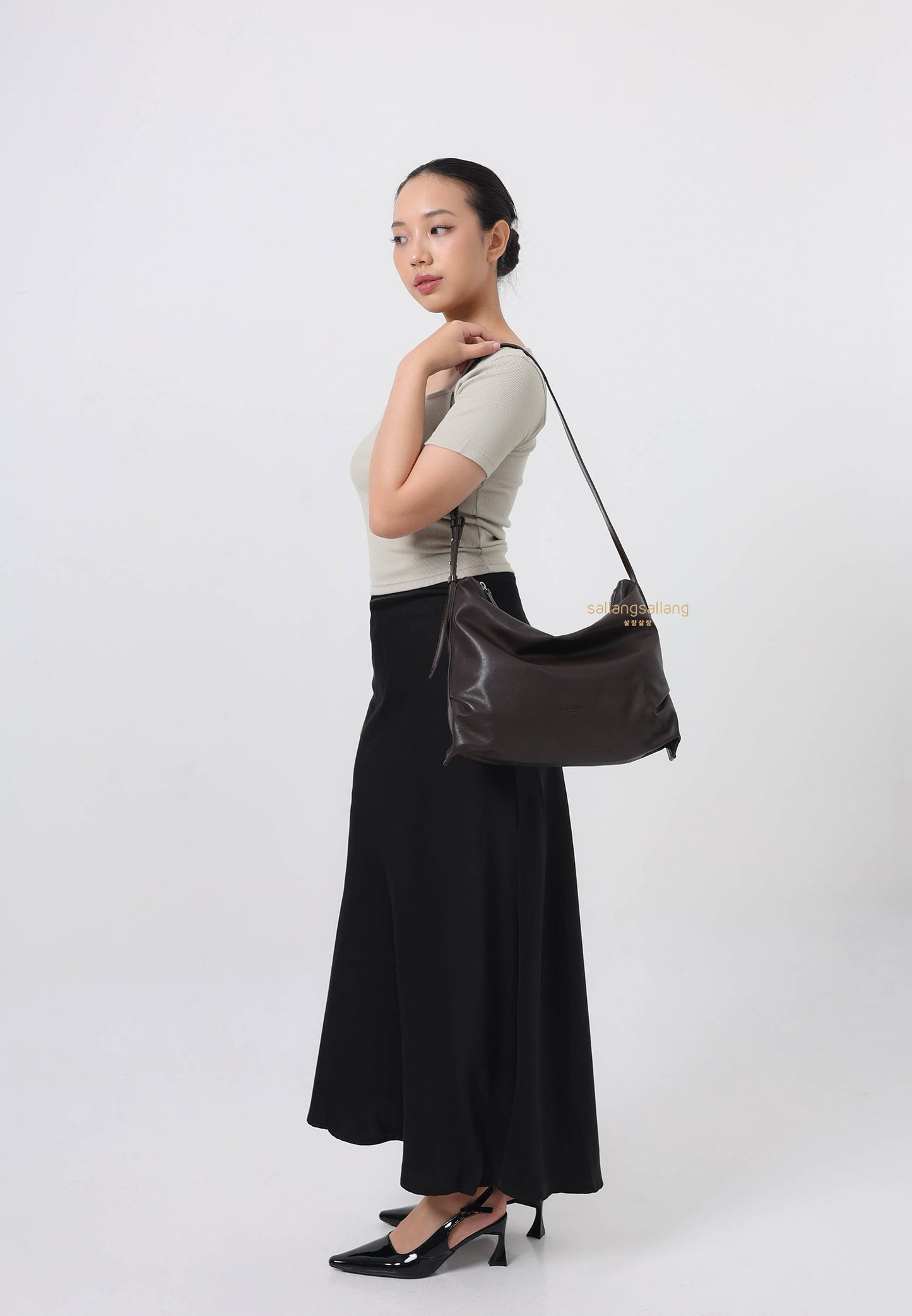 Day Shoulder Dark Brown