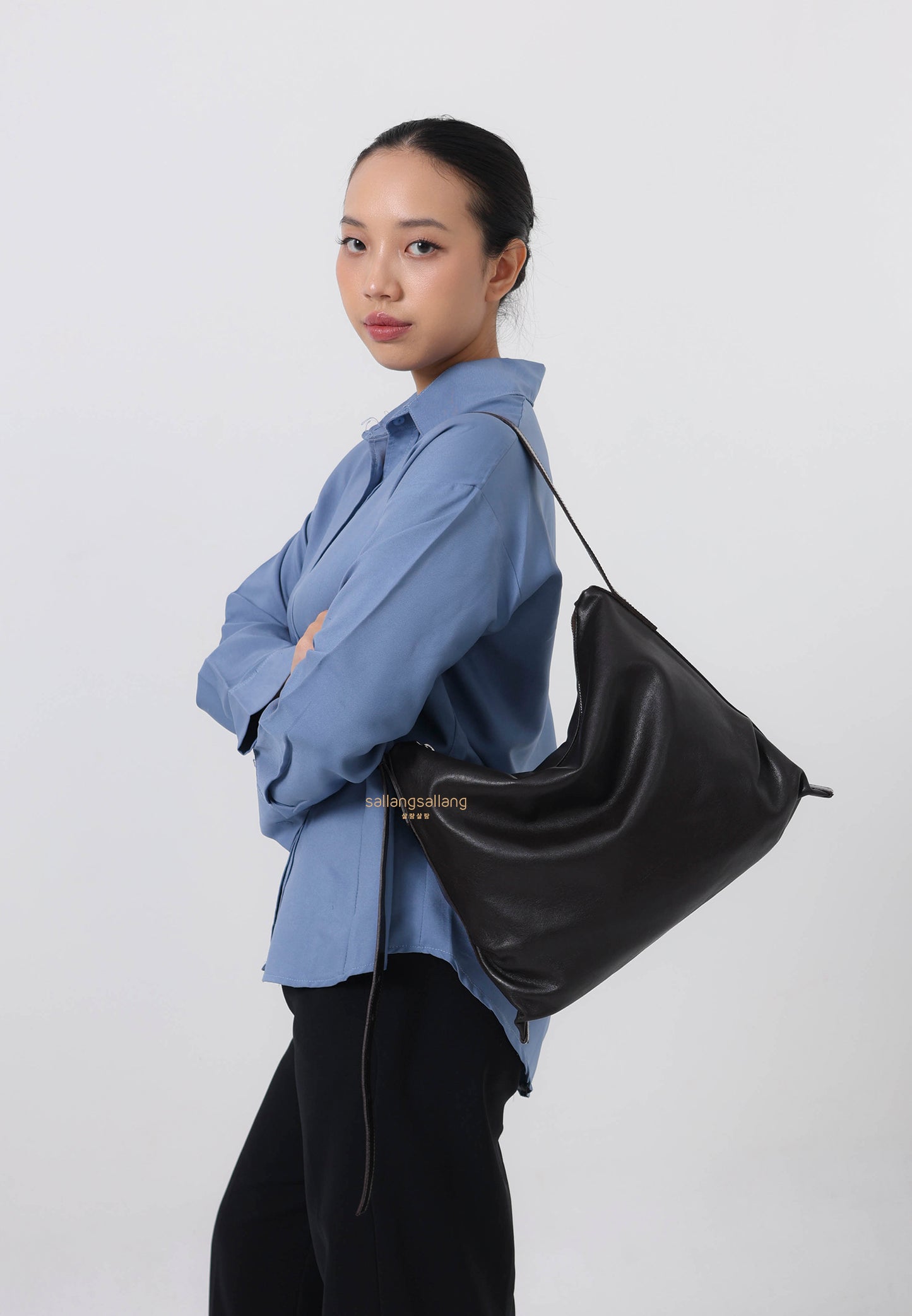 Day Shoulder Dark Choco