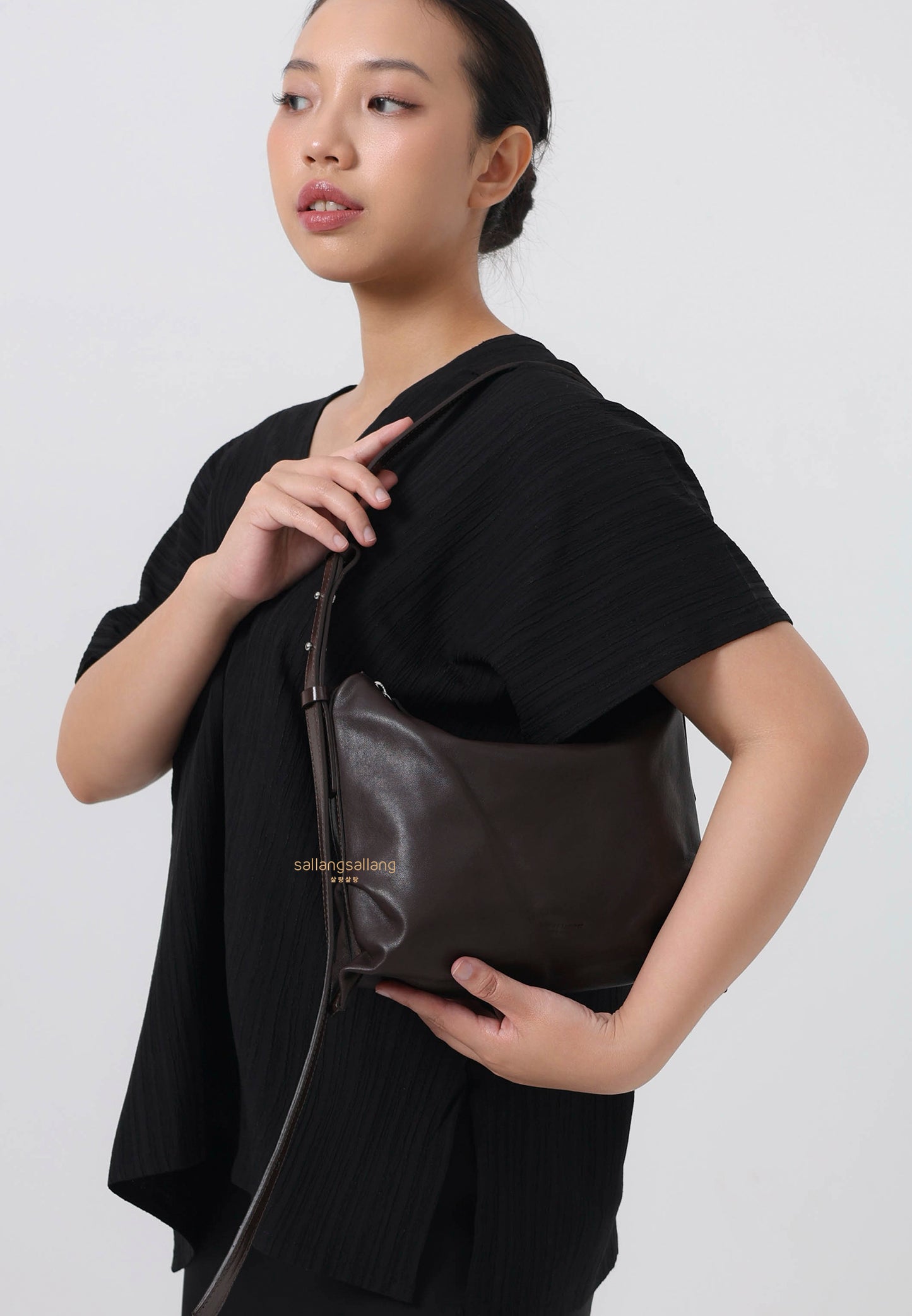 Day Shoulder S Dark Brown
