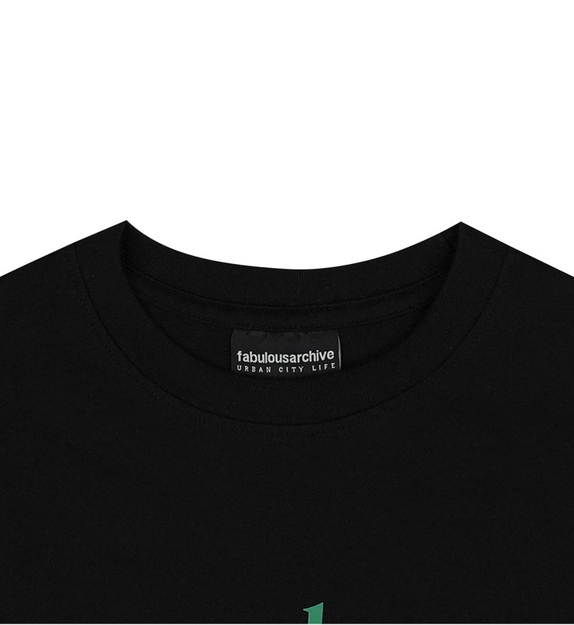 Bear Friends Relax Crop T-Shirt Black Green