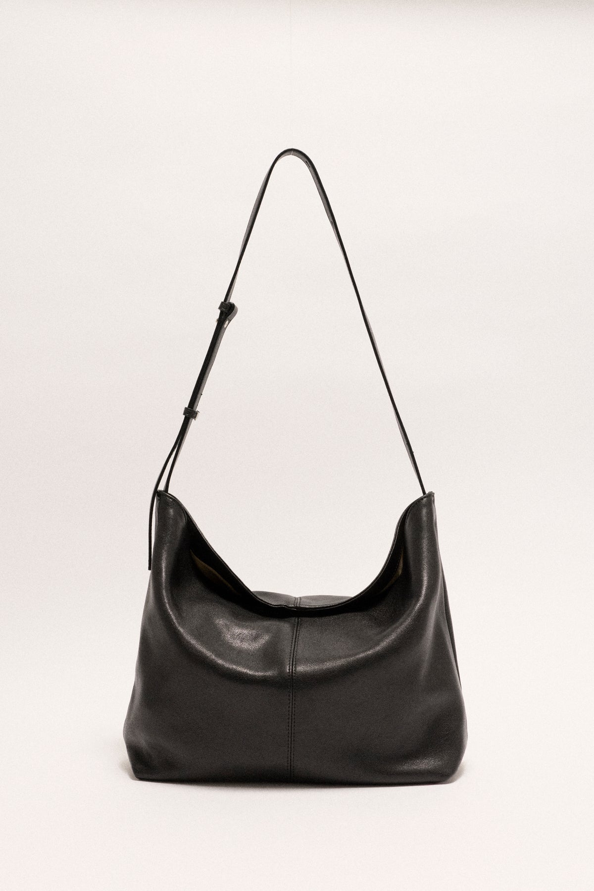EIRA Black