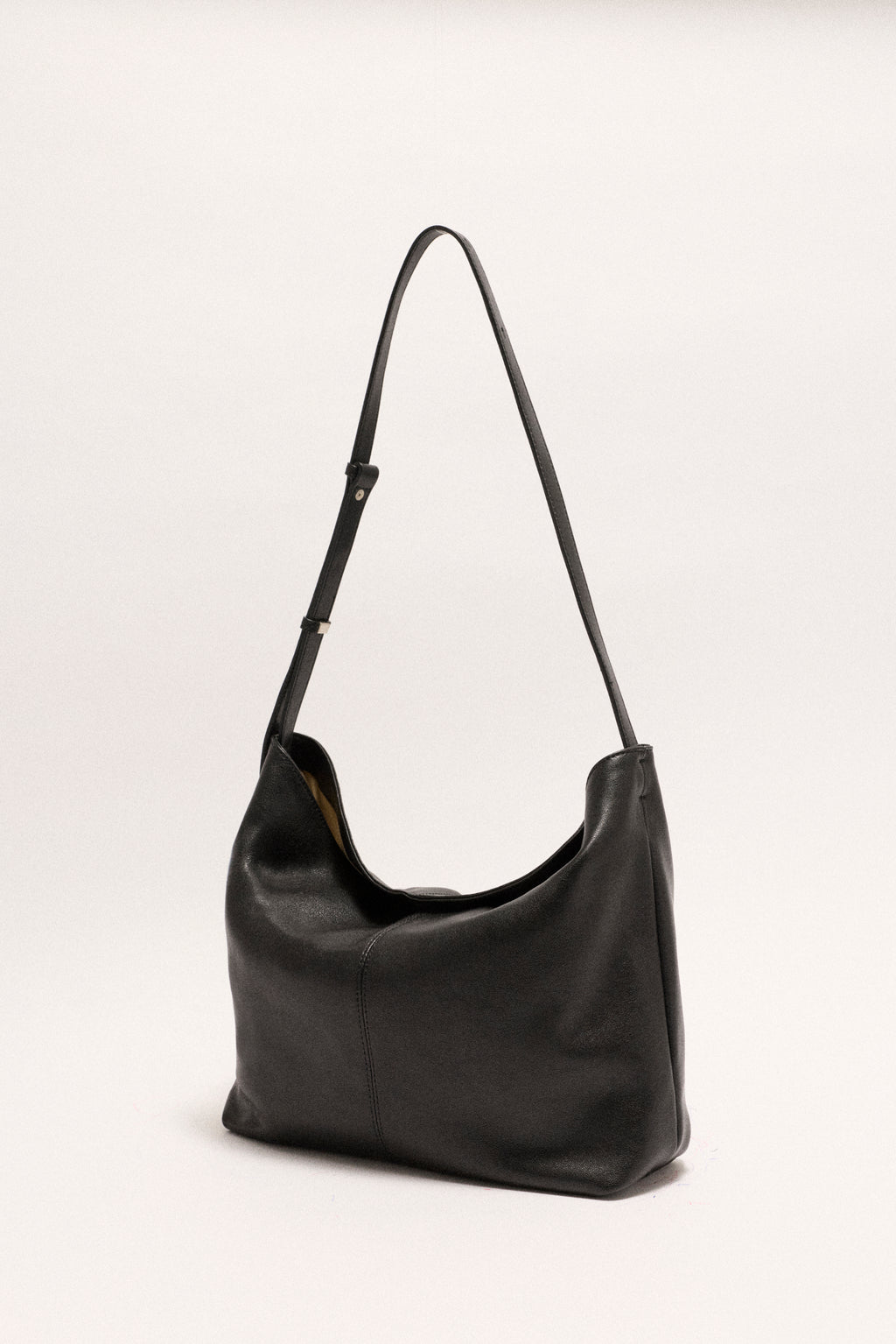 EIRA Black