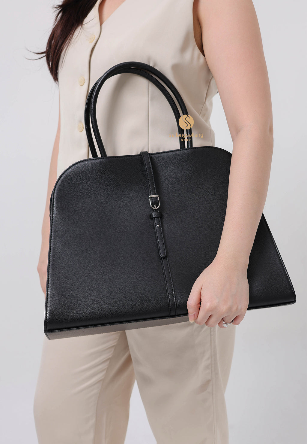 Blanc Large Black