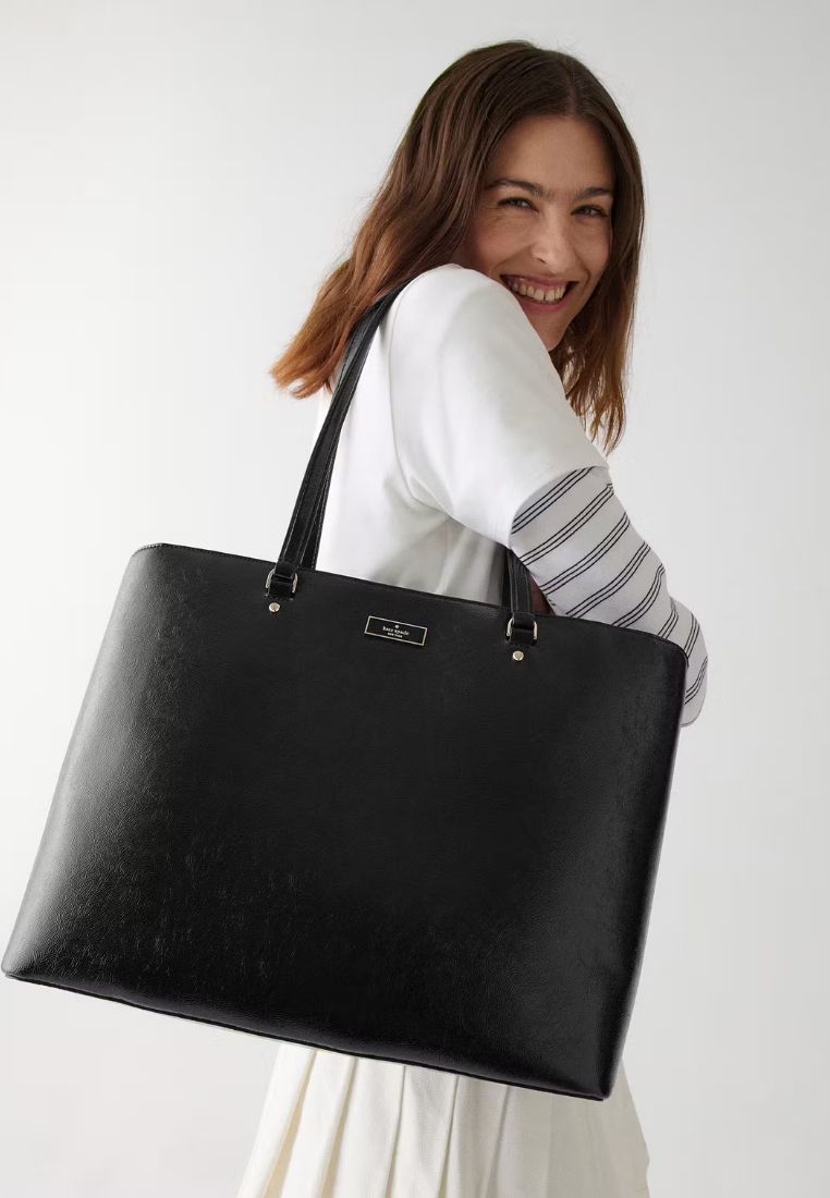 Bridget Crinkle Patent Large Tote Black