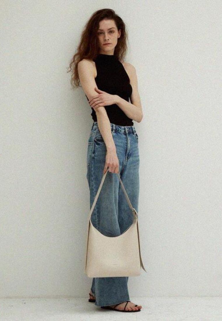 LOG Hobo Bag Ivory